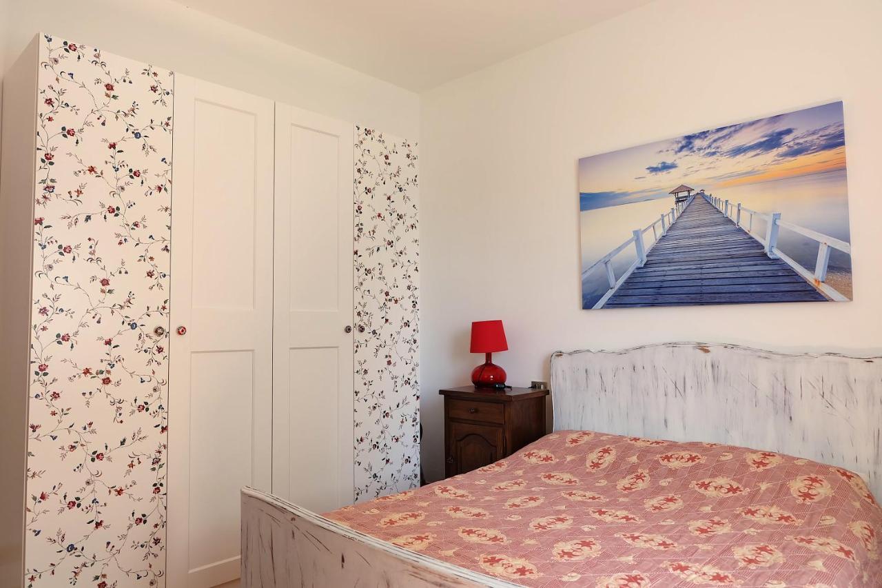 Aria Di Casa B&B Cantu Ngoại thất bức ảnh