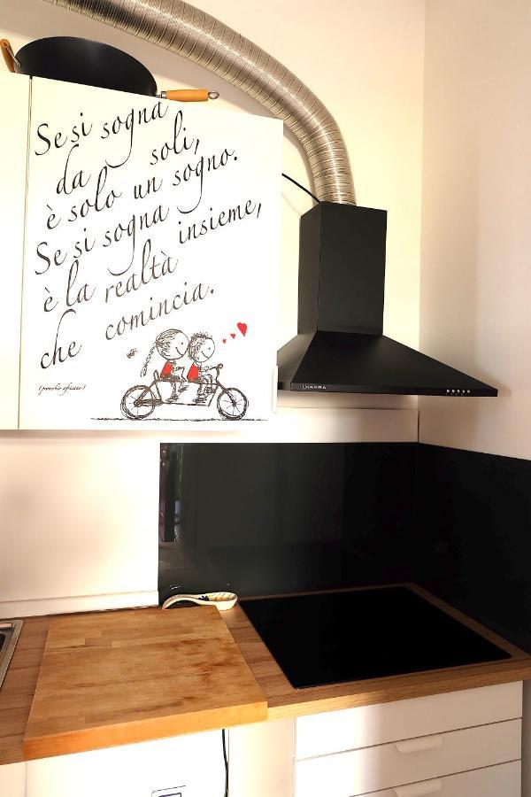 Aria Di Casa B&B Cantu Ngoại thất bức ảnh